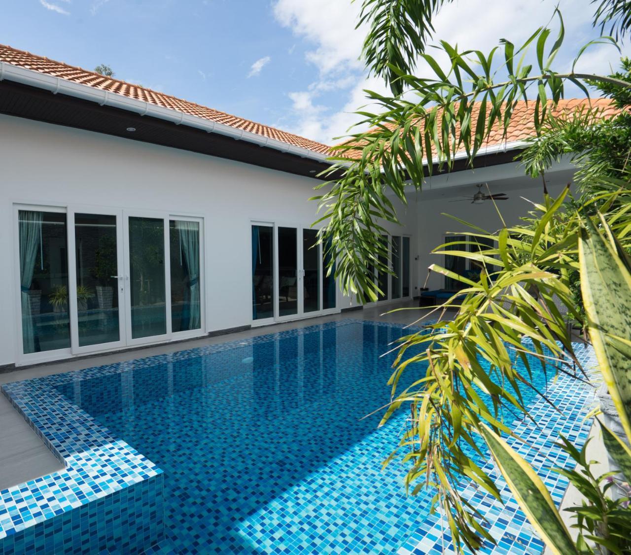 Majestic By Korawan Villa Pattaya Eksteriør bilde